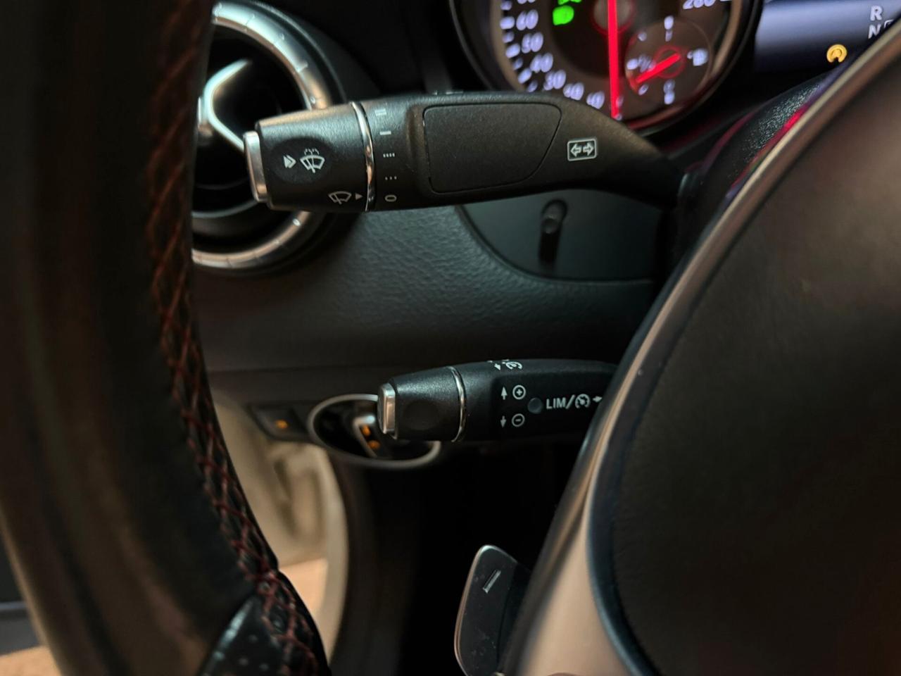 Mercedes-Benz CLA 180D Automatic Premium Amg Tetto