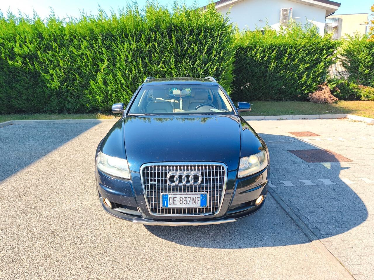 Audi A6 allroad 3.0 V6 TDI PELLE BEIGE