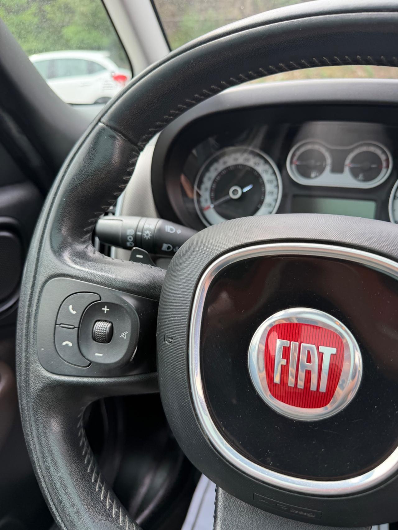 Fiat 500L 1.3 Multijet 95 CV Dualogic Lounge