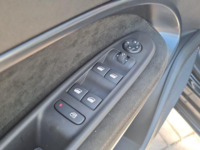 ALFA ROMEO Junior 1.2 145 CV Hybrid eDCT6 Intensa