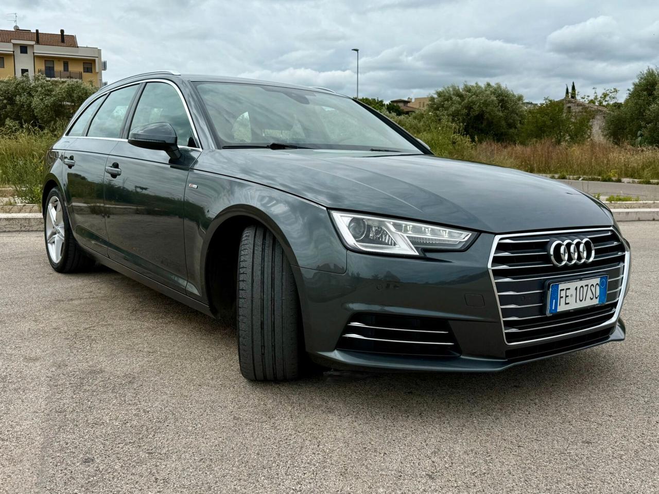 Audi A4 2.0 35 TDI 150 CV S-Line S-Tronic