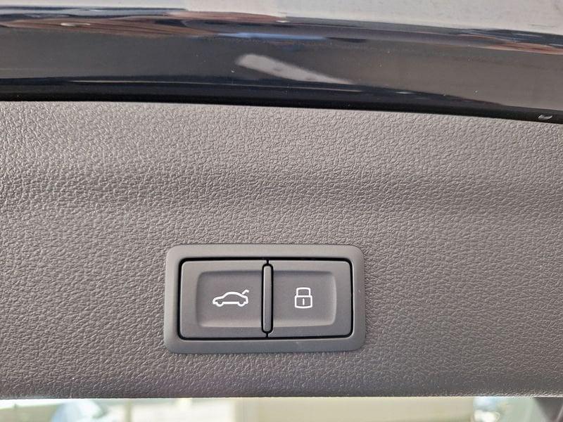 Audi A6 A6 Avant 40 2.0 TDI quattro ultra S tronic S line edition