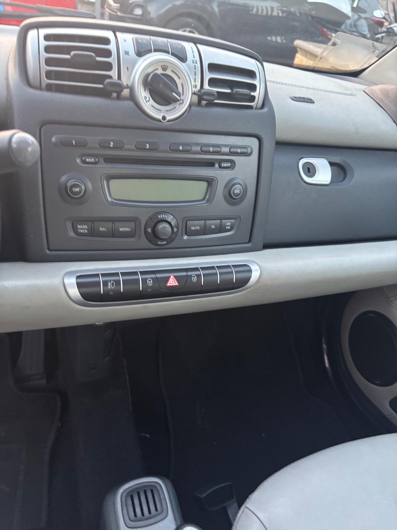 Smart ForTwo 1000 52 kW coupé passion