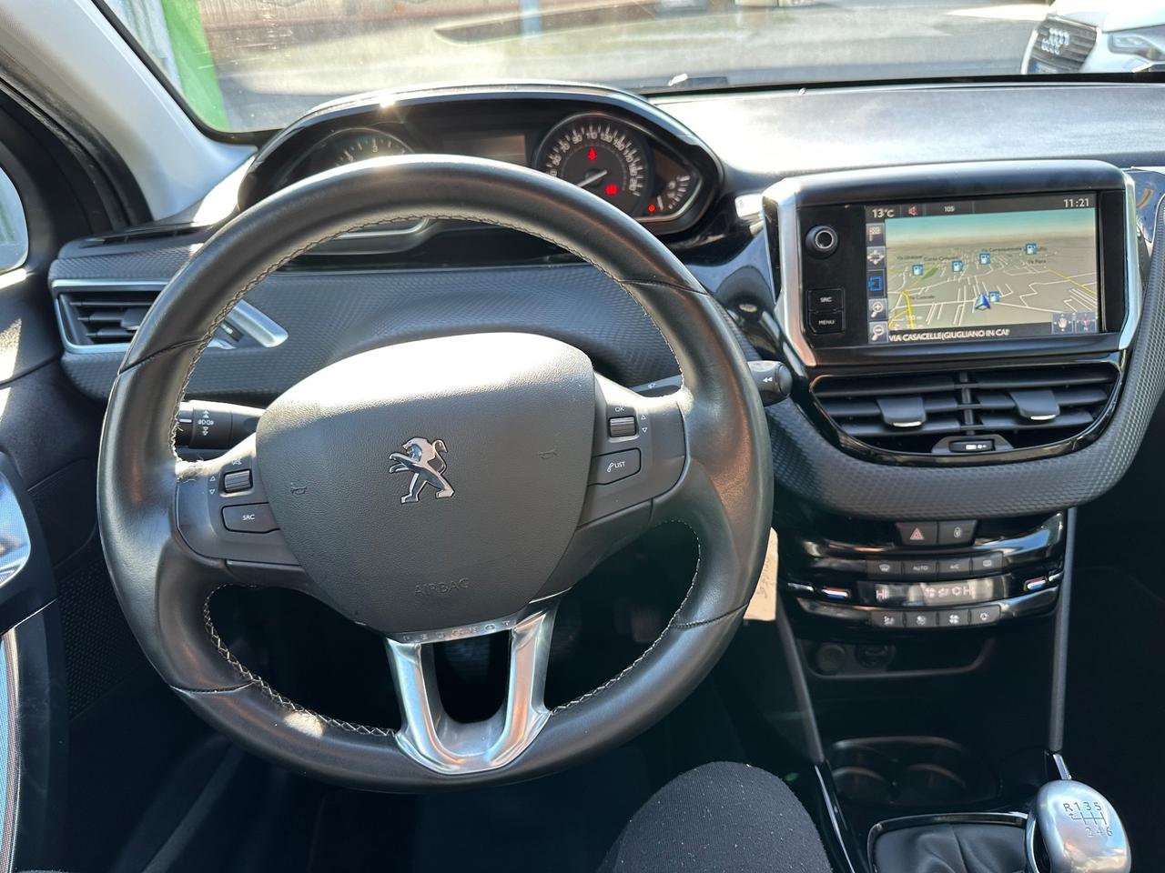 Peugeot 2008 HDi 120 Black Matt 100.000 Km