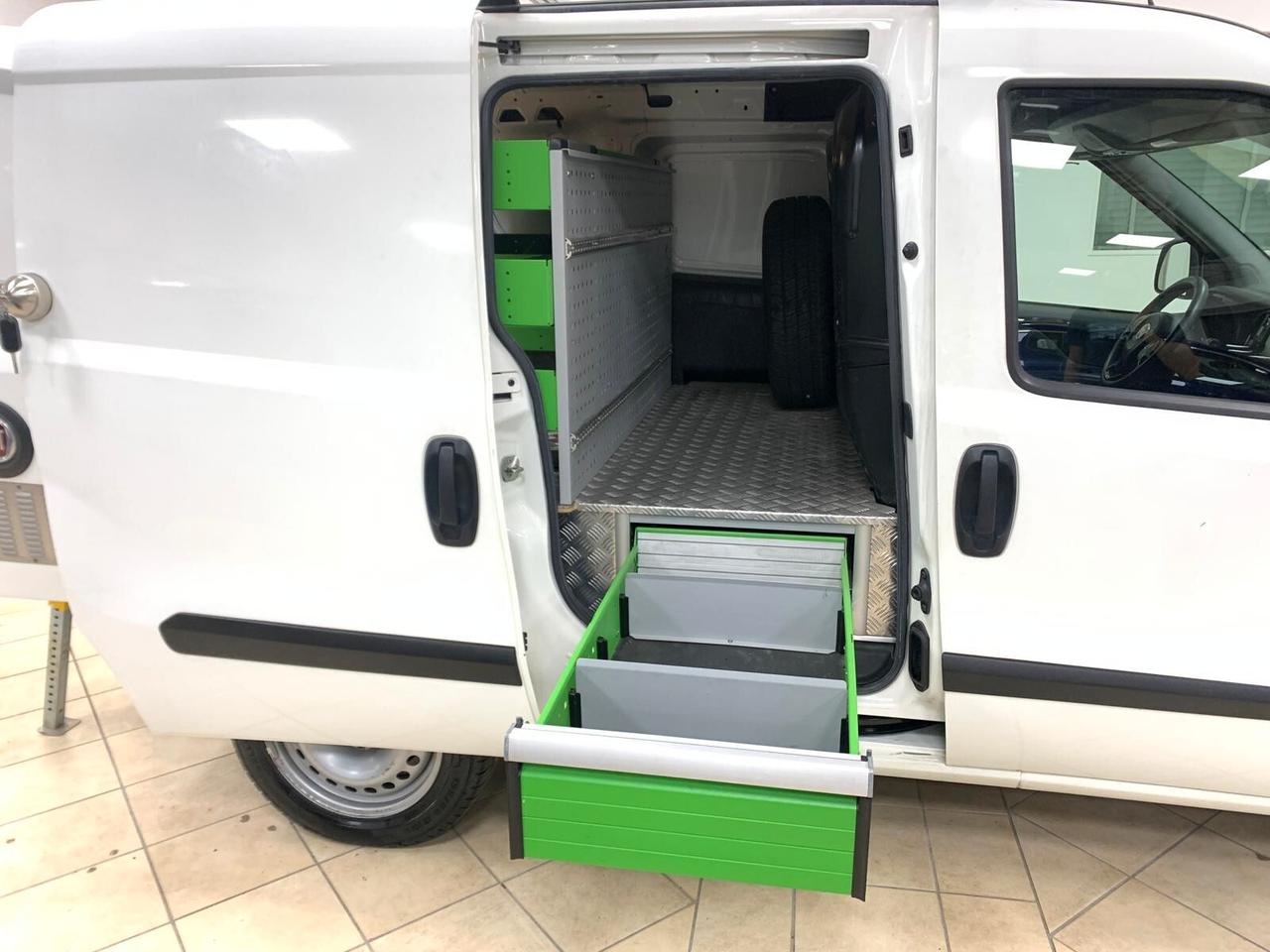 Fiat Doblò 1.4 T-Jet Natural Power *ATTREZZATO+220V*