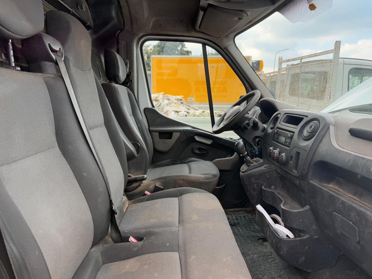 Renault Master 2.3/125 CV/L2H2/PORTAPACCHI/2016