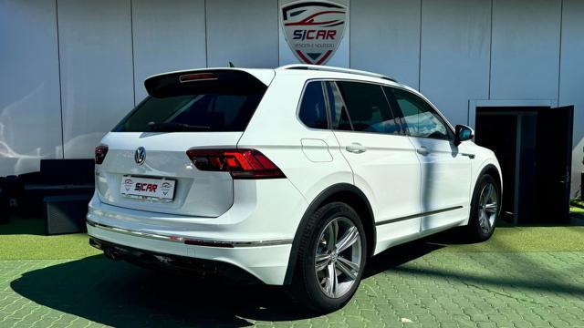 VOLKSWAGEN Tiguan 1.6 TDI SCR Sport R-LINE