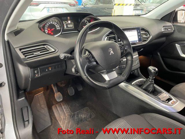 PEUGEOT 308 PureTech Turbo 130 S&S Allure Promo