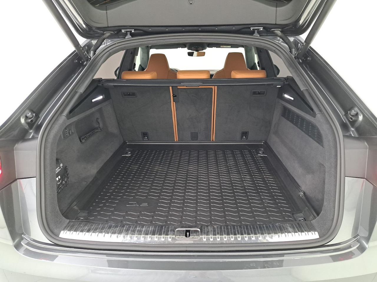Audi RSQ8 rs 4.0 mhev quattro tiptronic