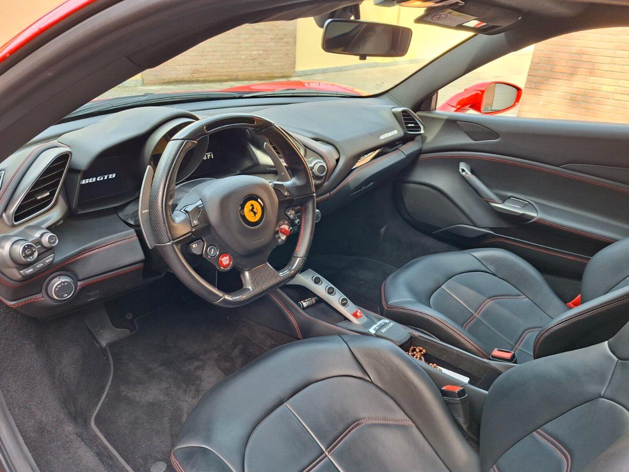 Ferrari 488 Coupe 3.9 GTB dct