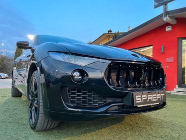 Maserati Levante V6 Diesel 275CV AWD SERVICE BOOK SAMOCAR/R"21/ PACK BLACK SOSPENSIONI