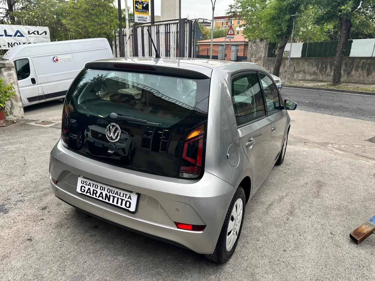 Volkswagen up! 1.0 75 CV 5p. move