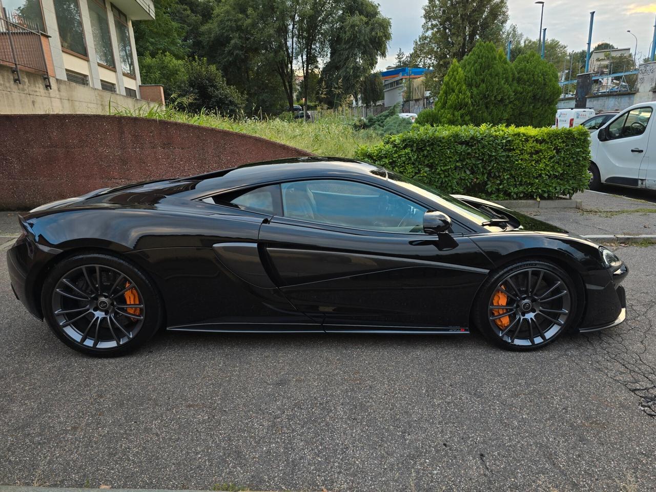 Mclaren 570S