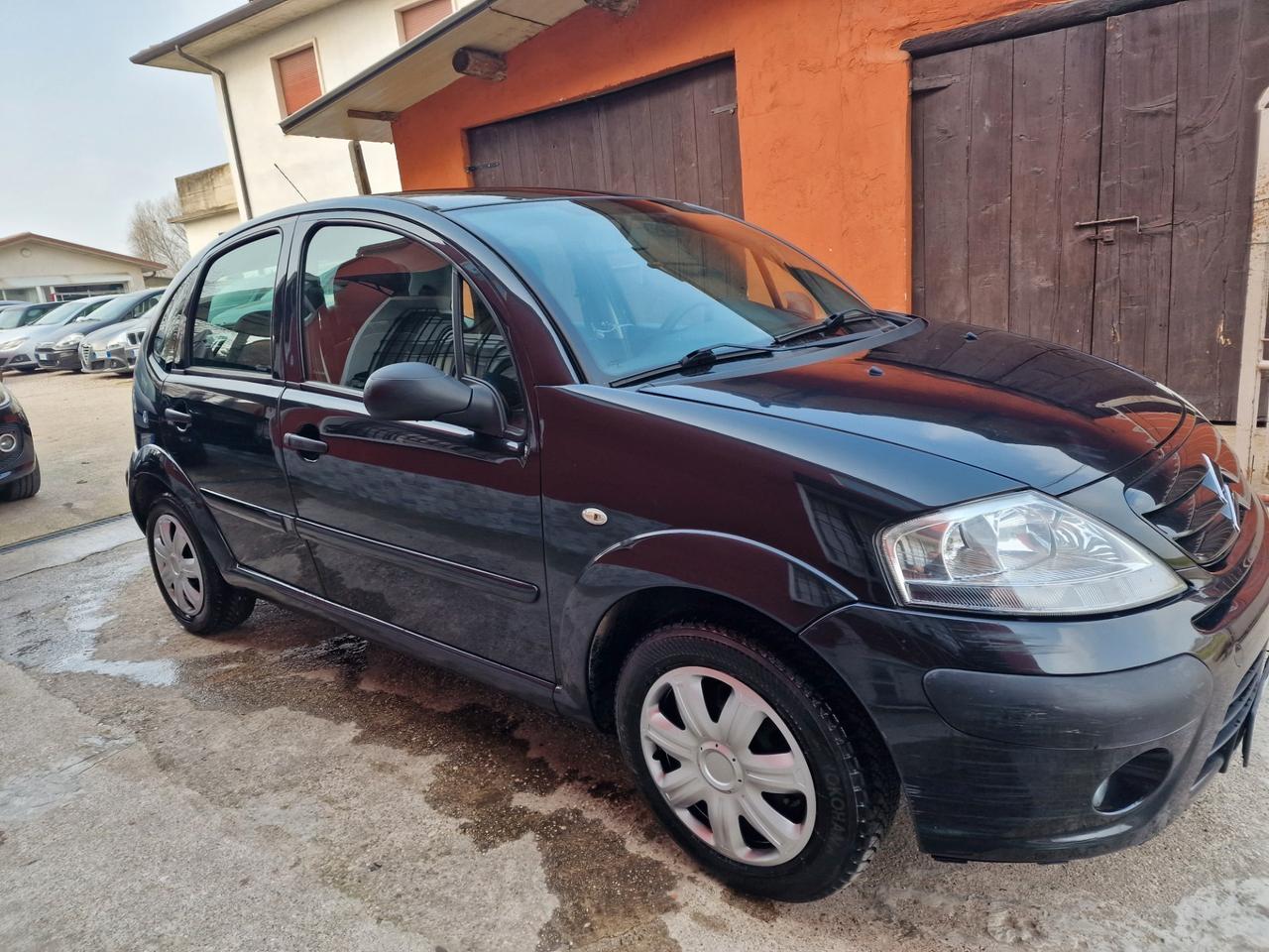 Citroen C 3 1.4 metano nuovo neopatentati 2010