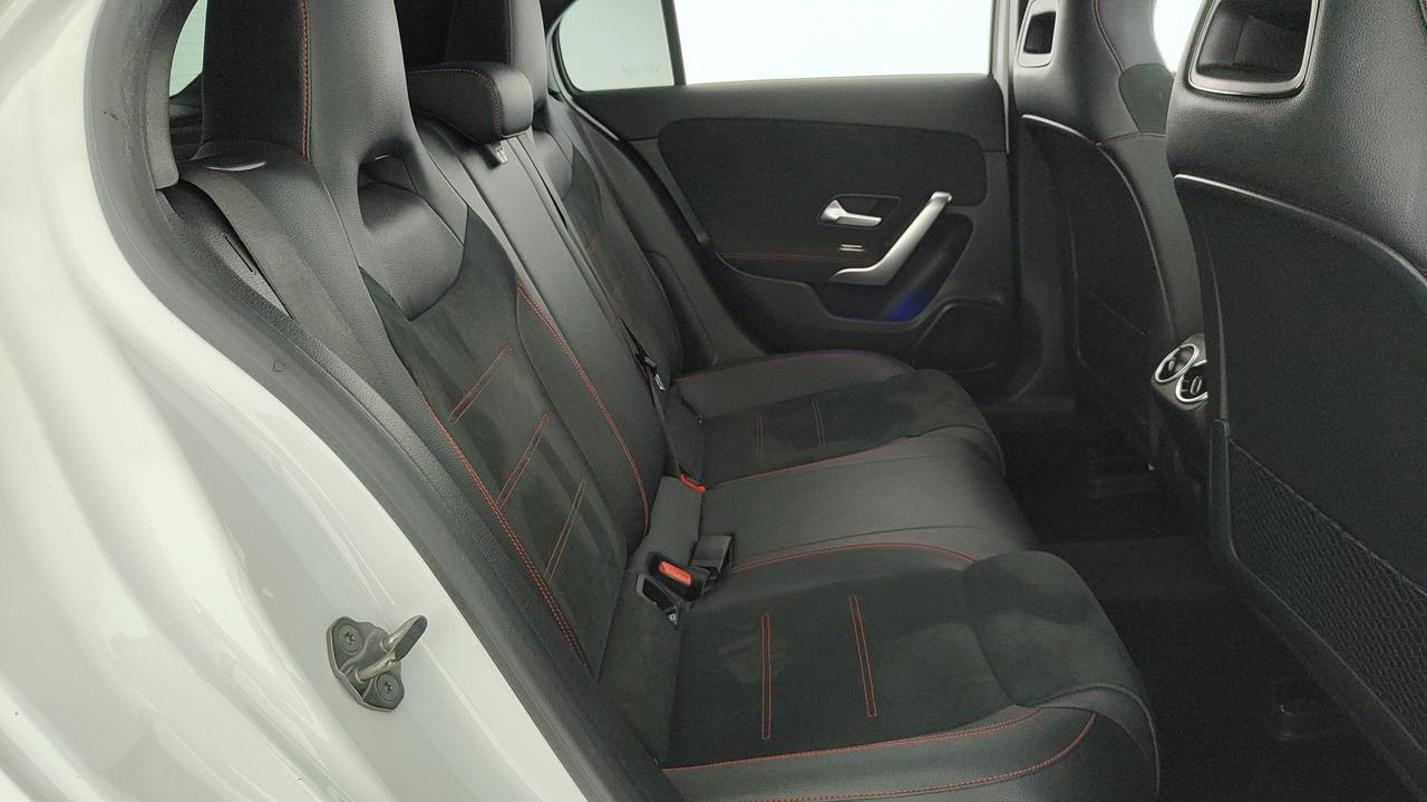 Mercedes-Benz A 180 d Premium auto