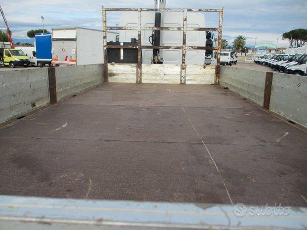 Renault MIDLUM 120/21 GRU PM 8523 4 PIEDI CASSONE