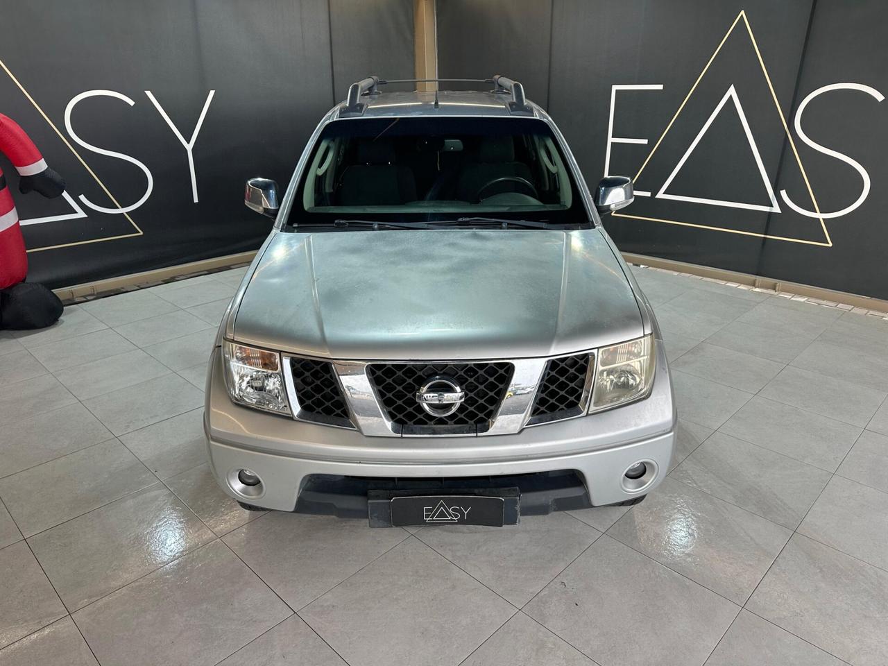 Nissan Navara d.cab 2.5 dci LE 174cv