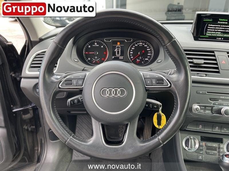 Audi Q3 Q3 2.0 TDI quattro S tronic Business Plus