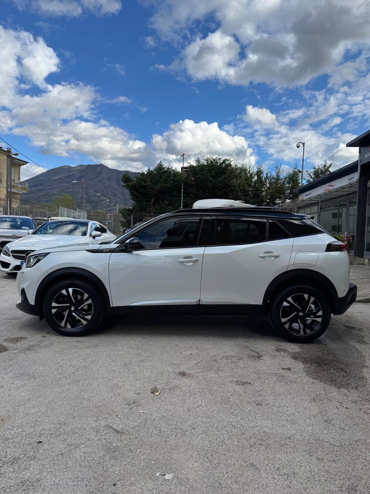 Peugeot 2008 BlueHDi 130 S&S EAT8 GT Pack