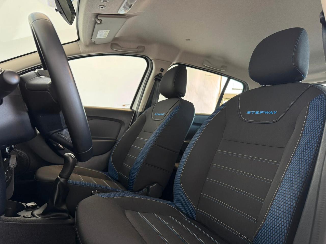 Dacia Sandero Stepway 1.0 TCe 100CV ECO-G 15th Anniversary