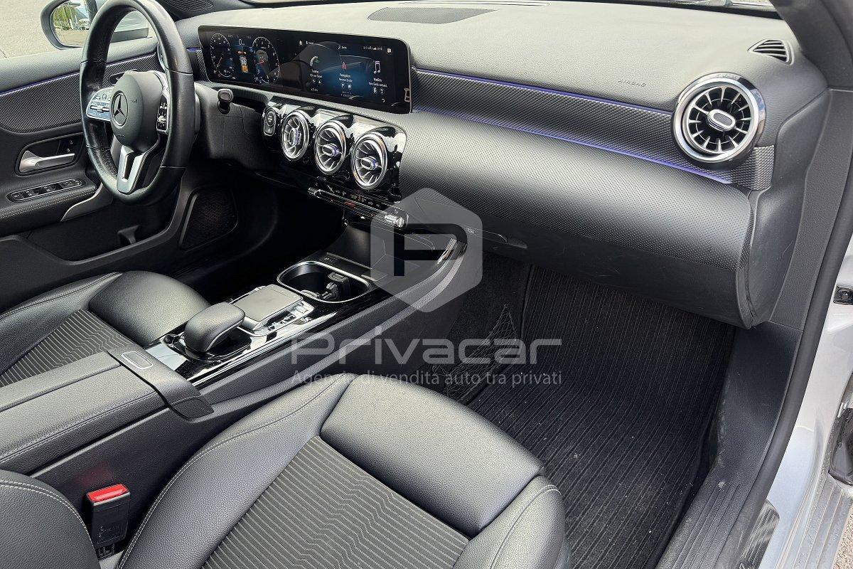 MERCEDES A 200 Sport