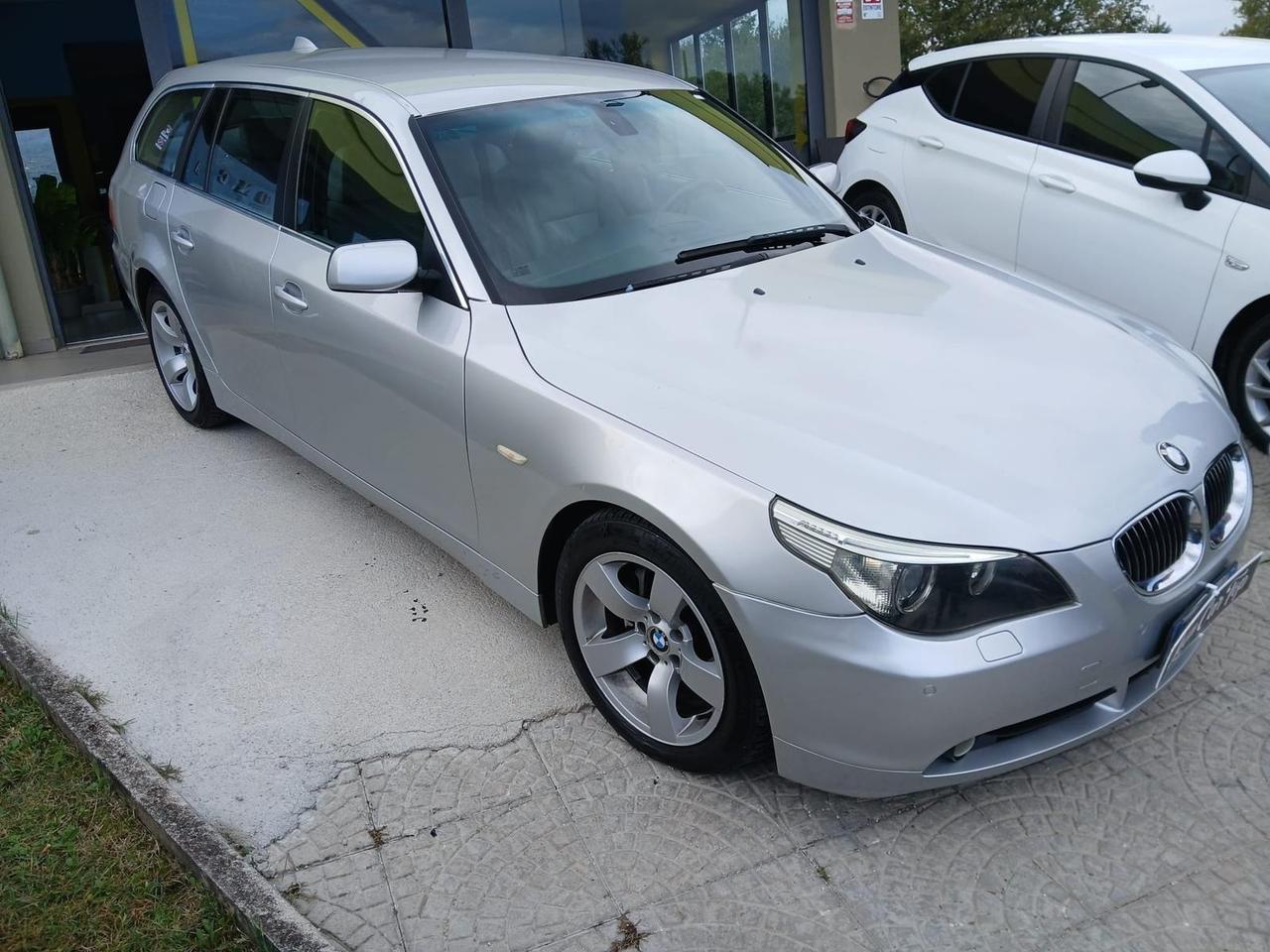 Bmw 530d cat Touring pelle cambio automatico full leggi