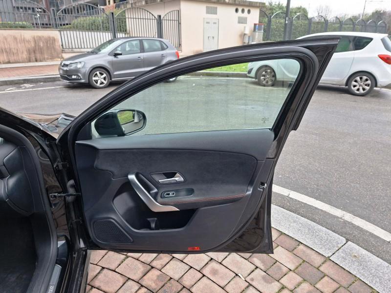 Mercedes A 200 D Premium Night edition 8G-DCT