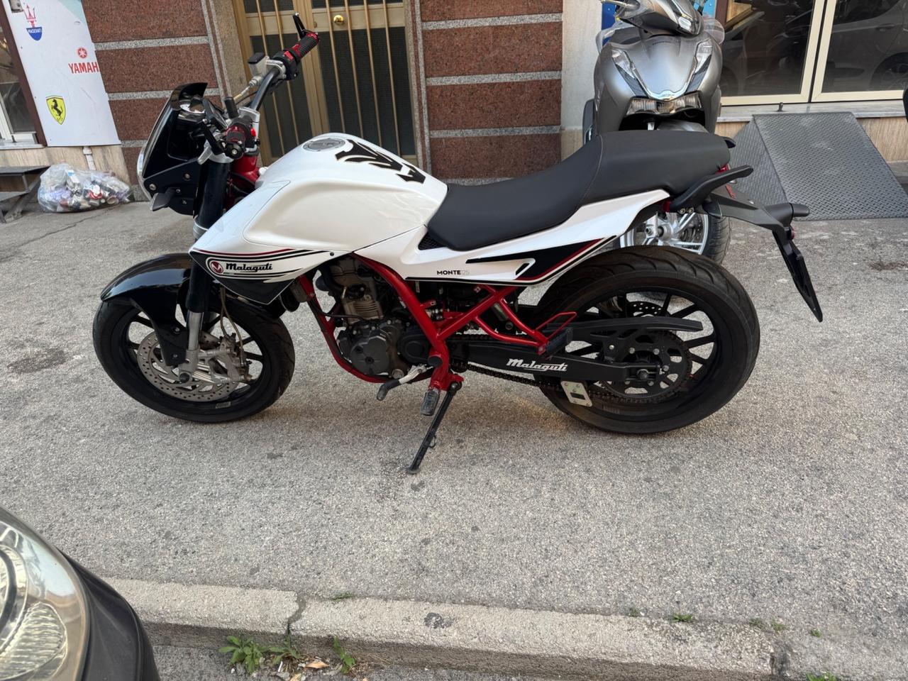 Malaguti Monte Pro 125 Sport