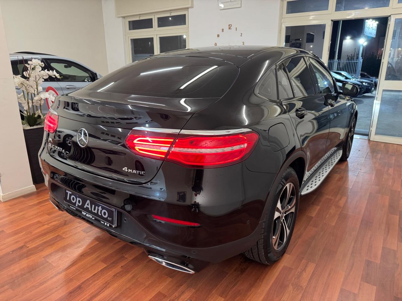 MERCEDES-BENZ GLC 220 d 4MATIC COUPE SPORT NIGHT EDITION