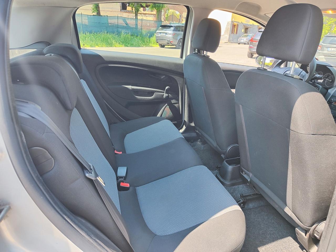 Fiat Punto 1.2 5 porte