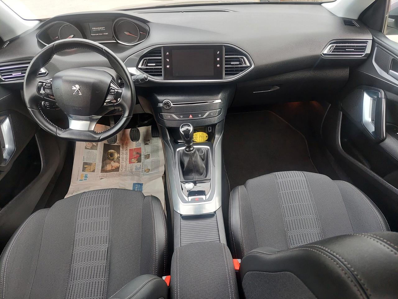 Peugeot 308 BlueHDi 130 S&S Allure