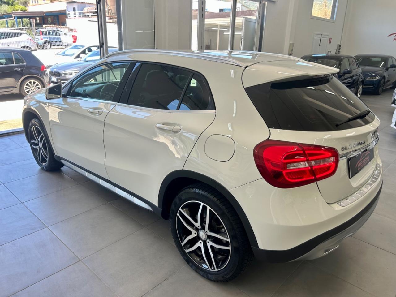 Mercedes GLA 200 SPORT ENDURO finanziabile