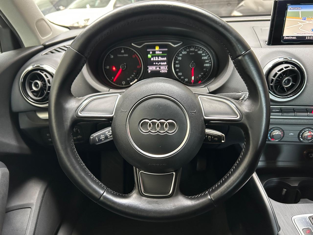 Audi A3 2.0 TDI 150cv S TRONIC automatica