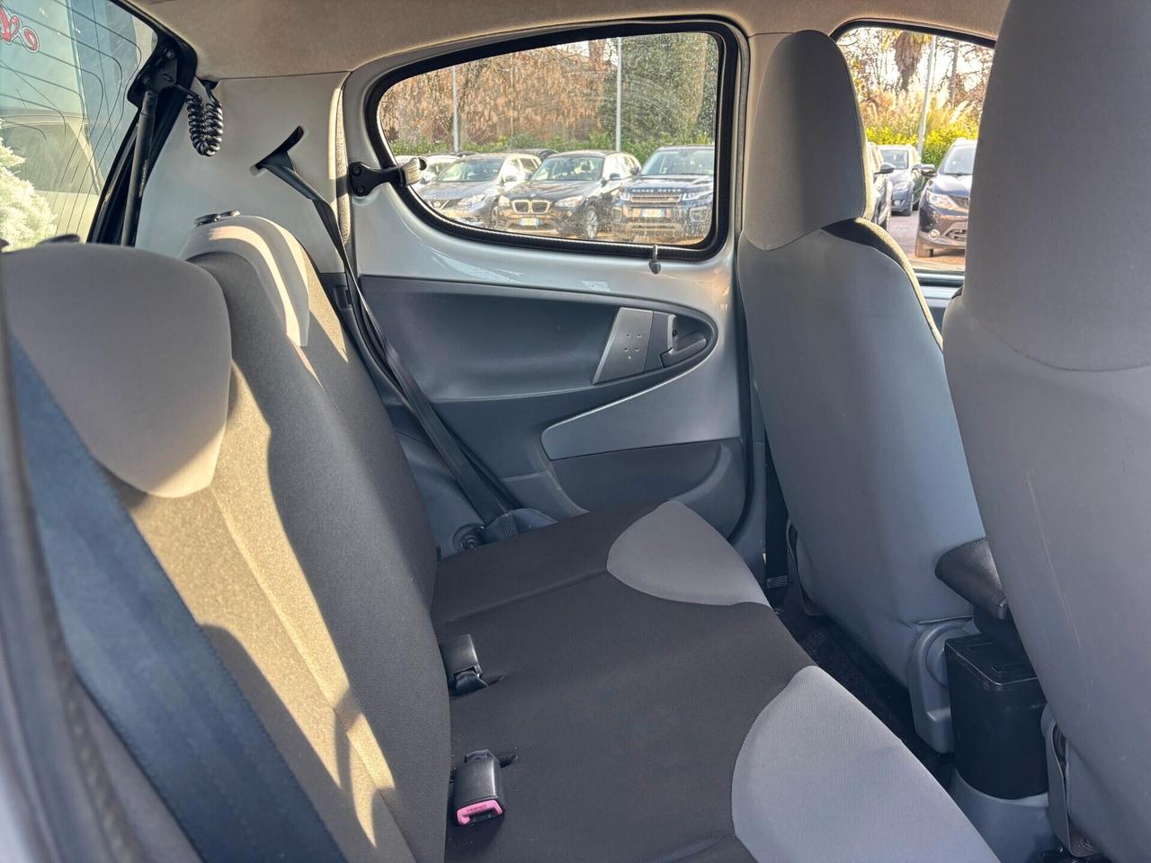 Peugeot 107 1.0 Benzina Neopatentati