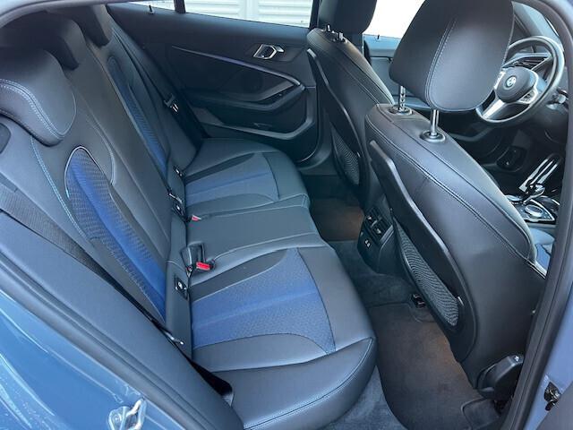 Bmw 120 120i 5p. Msport