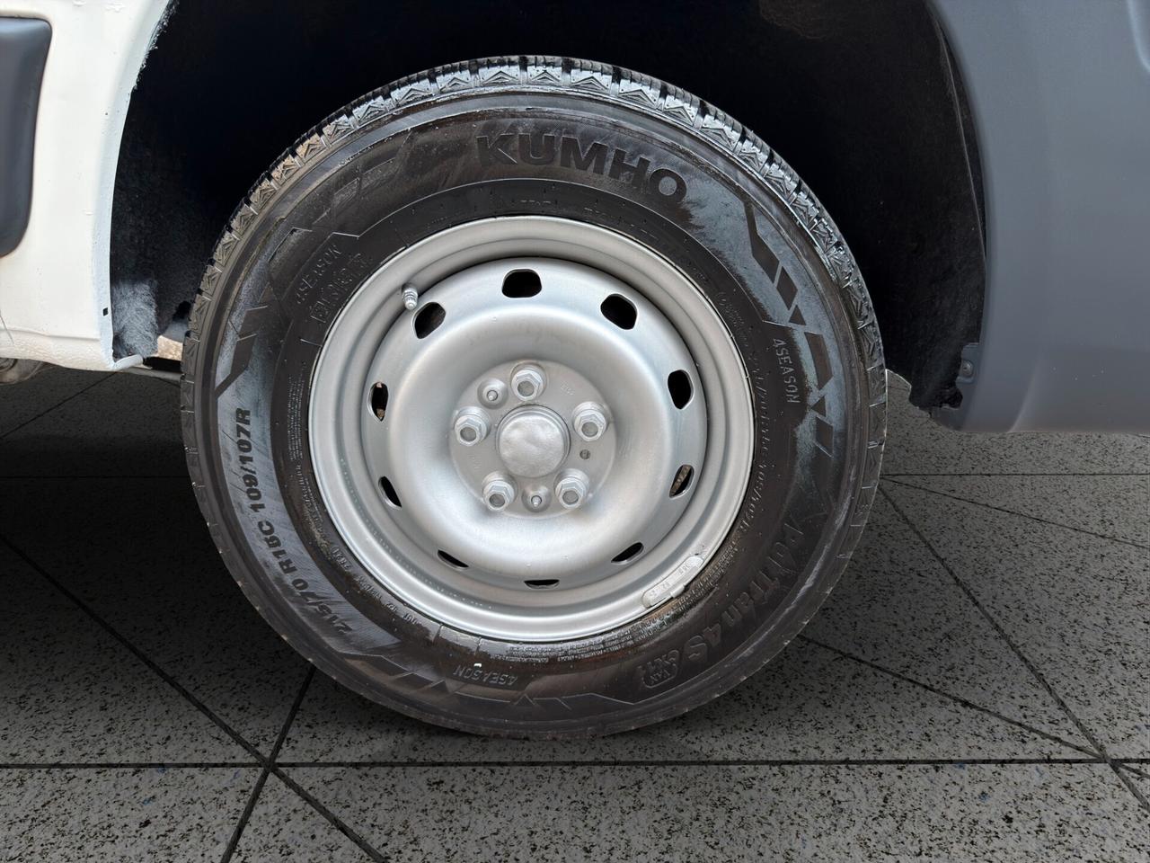 Fiat Ducato 2.3 MJT 130CV Furgone Vetrato 9 Posti