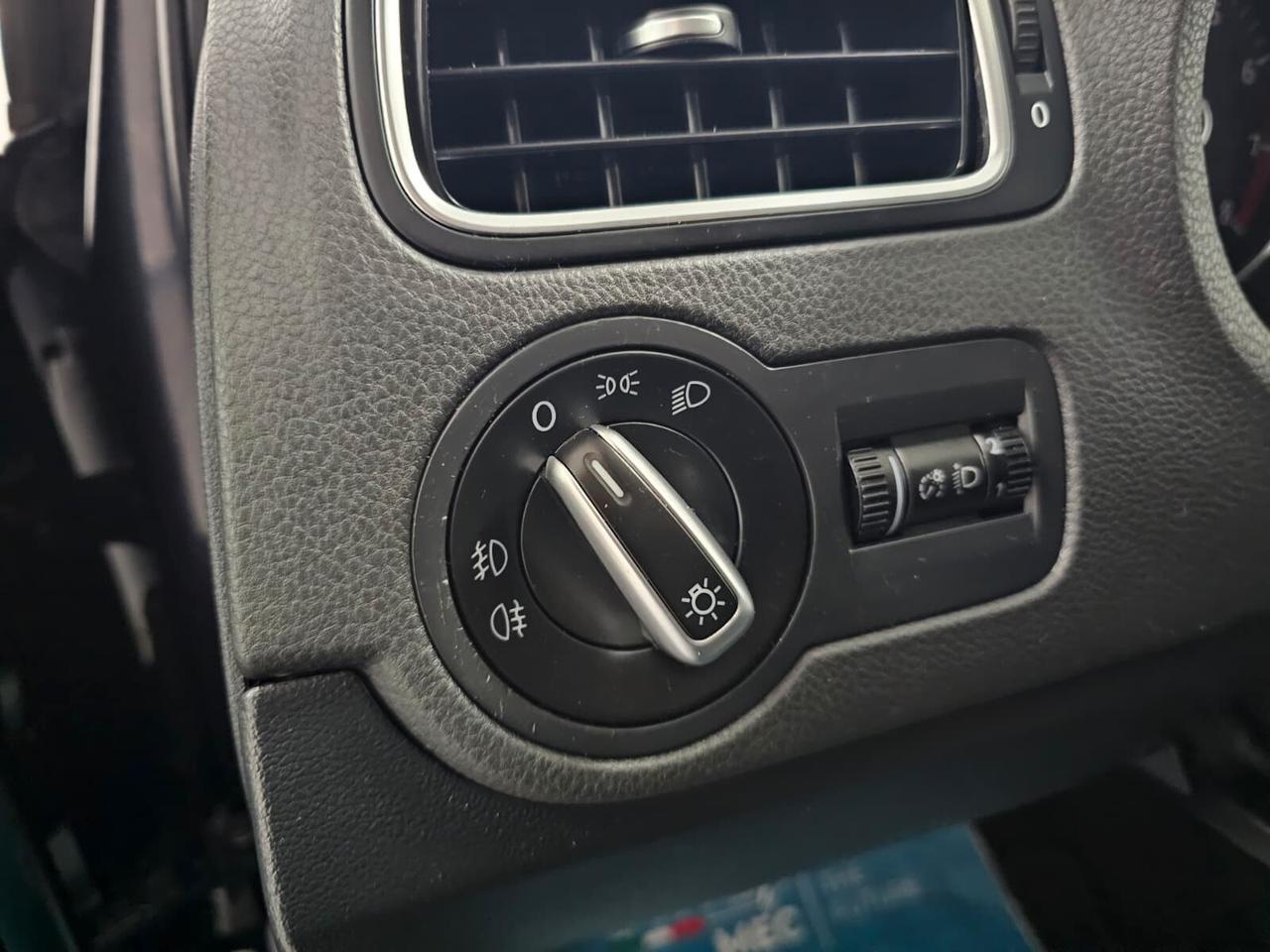 Volkswagen Polo 1.2 70 CV 5p. Comfortline - NeoPatentati