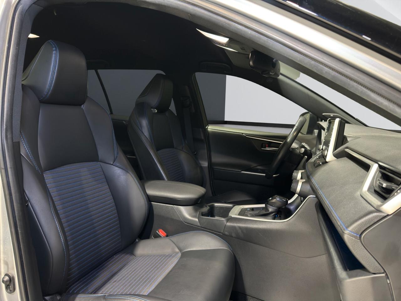 Toyota RAV 4 2.5 VVT-ie LOUNGE AWD-i E-CVT 222CV HYBRID