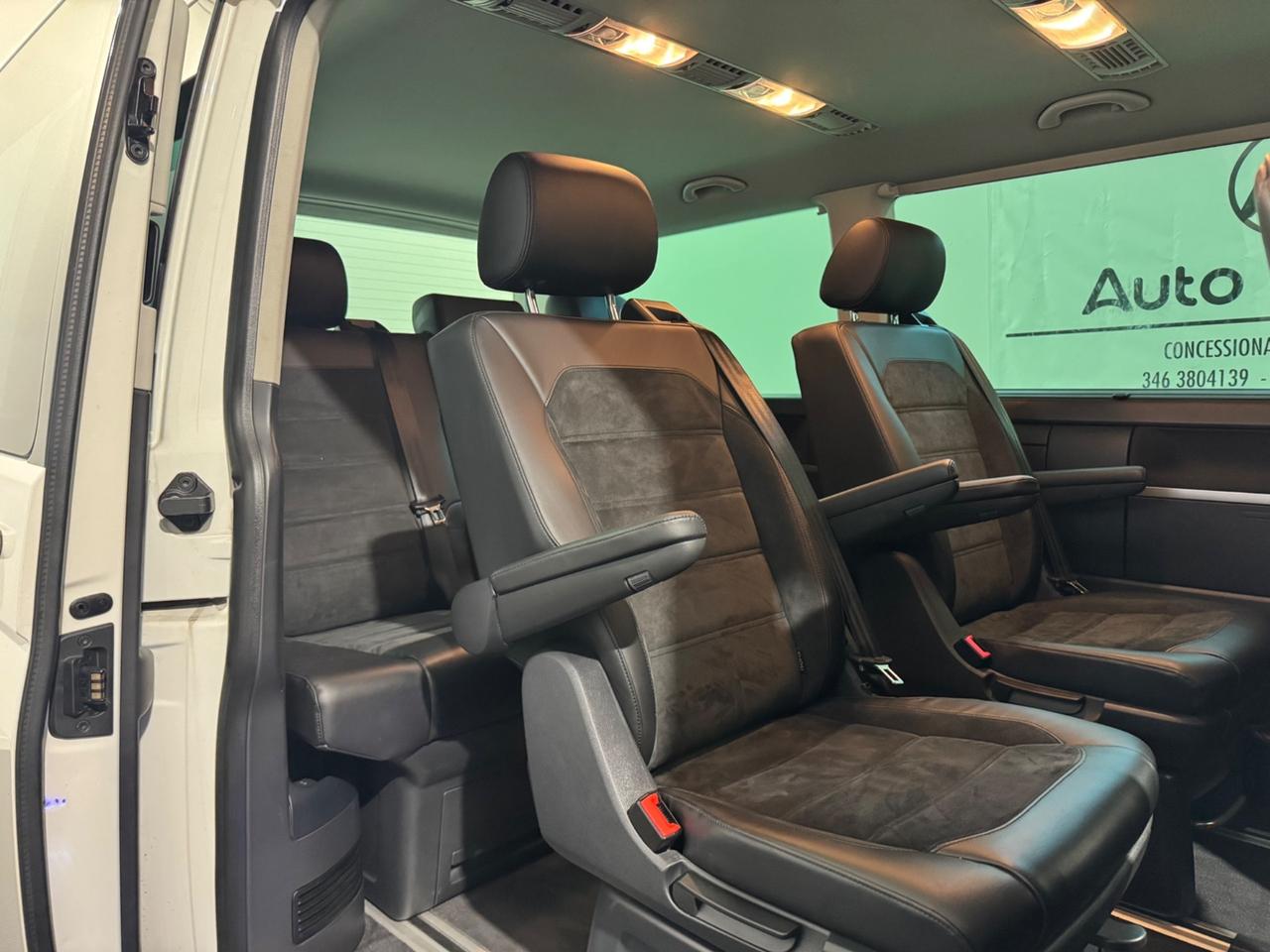 Volkswagen Multivan 2.0 TDI 199CV DSG 4Motion Highline Generation Six