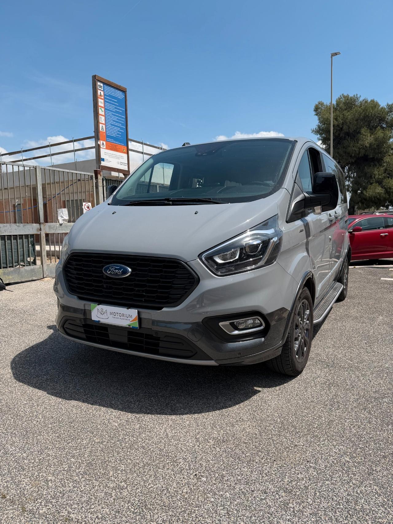 Ford Tourneo Custom 320 2.0 EcoBlue 150CV MHEV Active