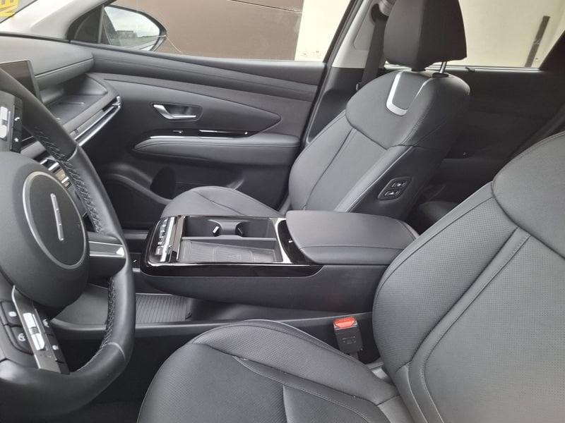 Hyundai Tucson Hybrid Hybrid & Plug-In PE 1.6PHEV AT 2WD EX+LP+PP+(C)