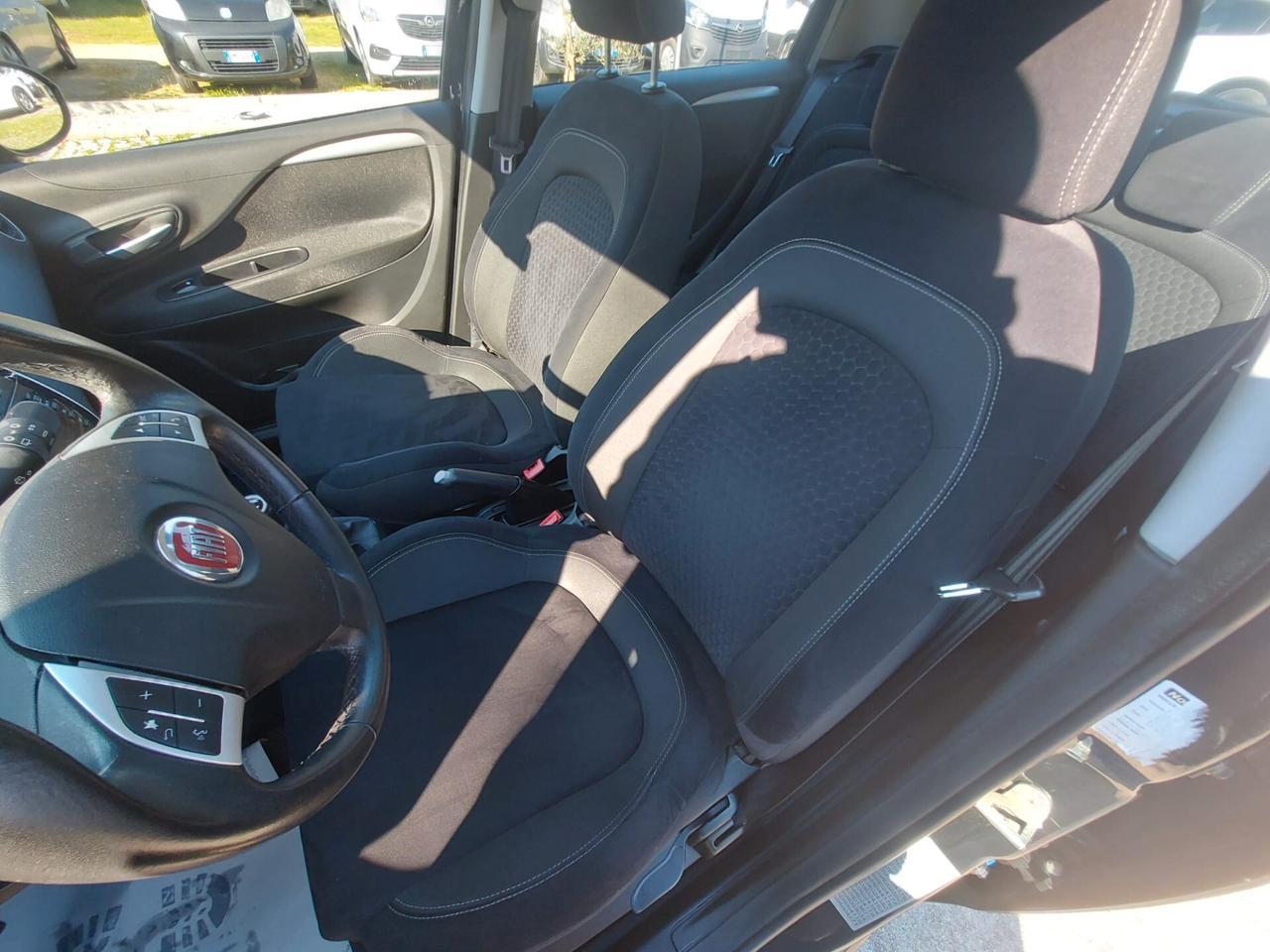 Fiat Punto 1.2 Lounge 69CV -IN ARRIVO-