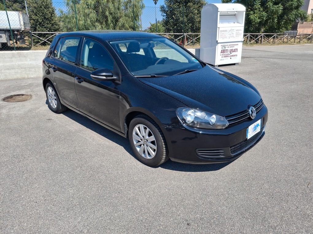 Volkswagen Golf 1.6 TDI 105cv Comfortline - 2011