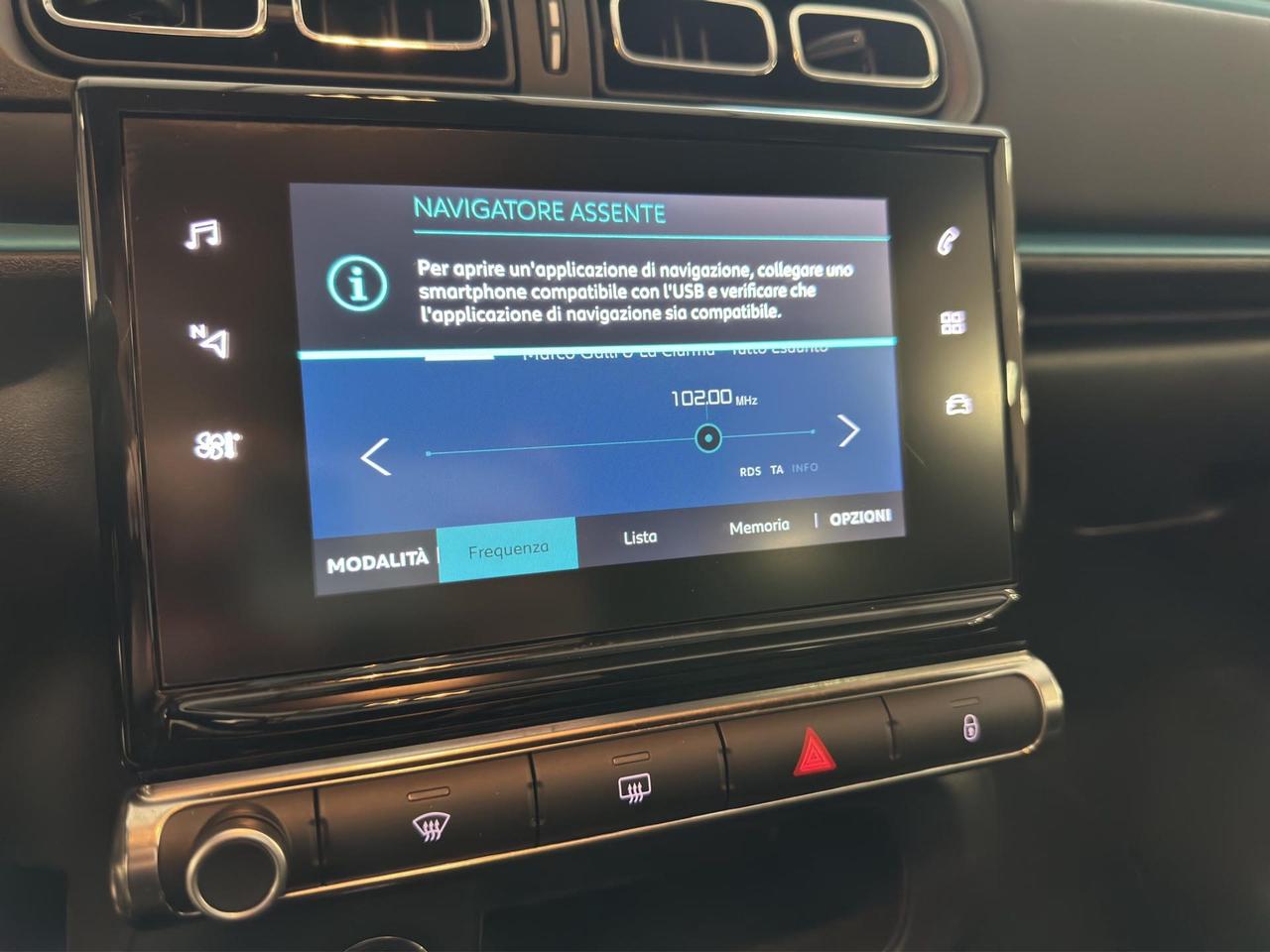 Citroen C3 1.2 puretech Shine s&s 83cv neopatenta