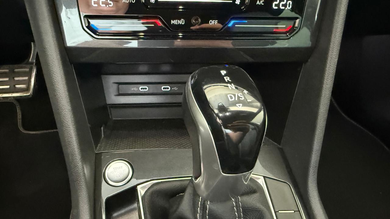 Volkswagen Tiguan 2.0 TDI 150 CV SCR DSG 4MOTION R-Line