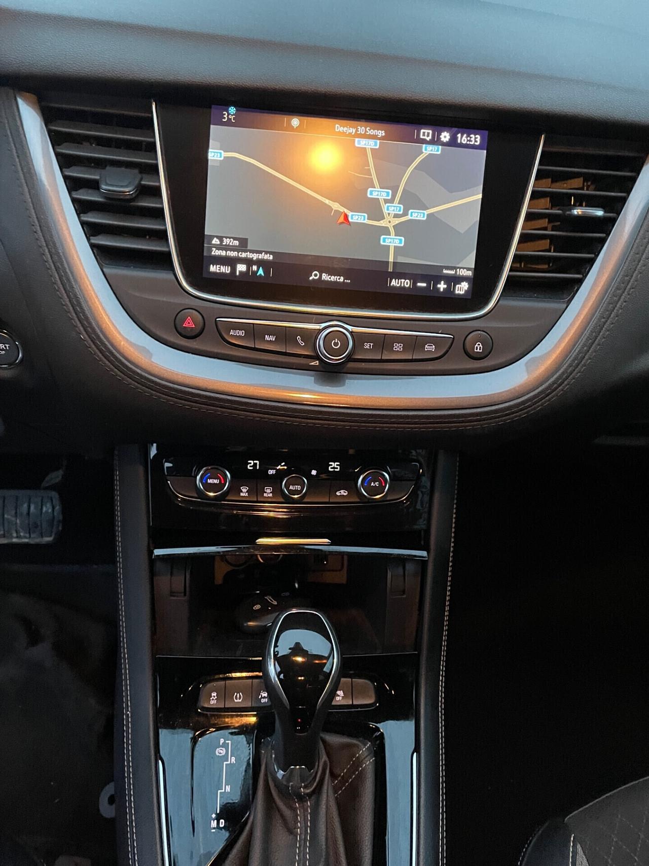 Opel Grandland X 1.6 diesel Ecotec*Automatik*Navi*Neopatnetati*