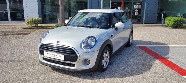 MINI Cooper 1.5 Cooper 5 porte