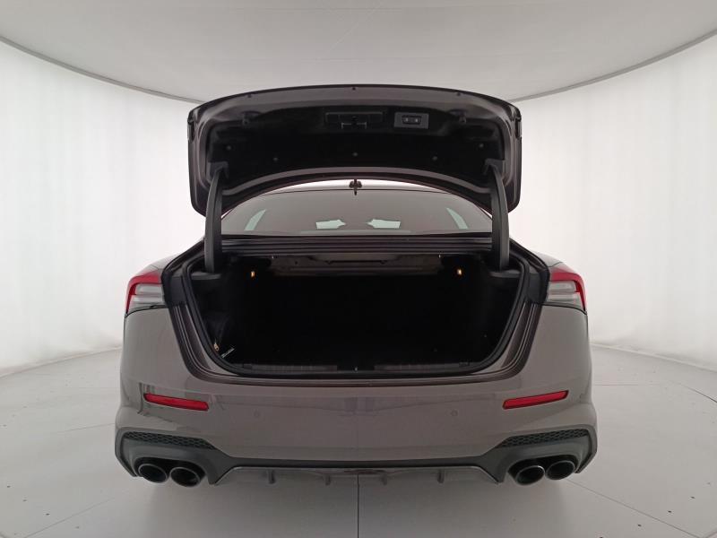 Maserati Ghibli 3.8 V8 Trofeo RWD Auto