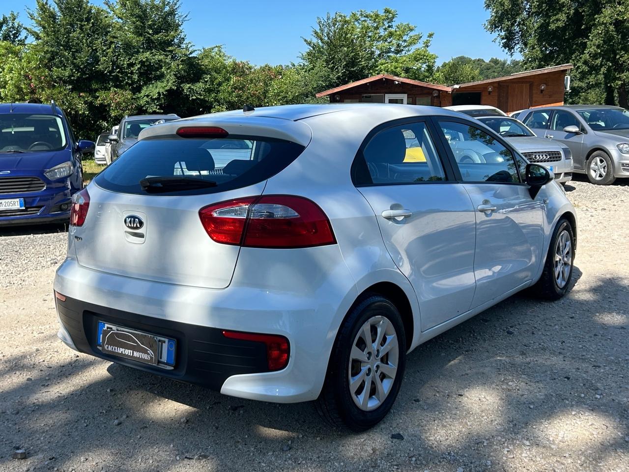 Kia Rio 1.2 CVVT 5p. Cool neopatentati rate permute