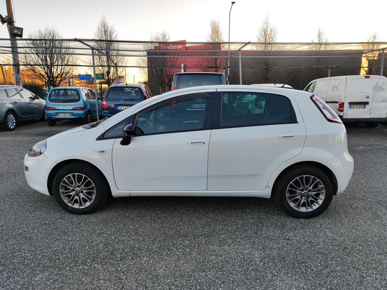 Fiat Punto 1.3 MJT II 75 CV 3 porte Active